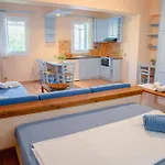 Yioka House شقة
