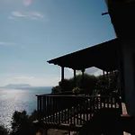 아파트 Yioka House *