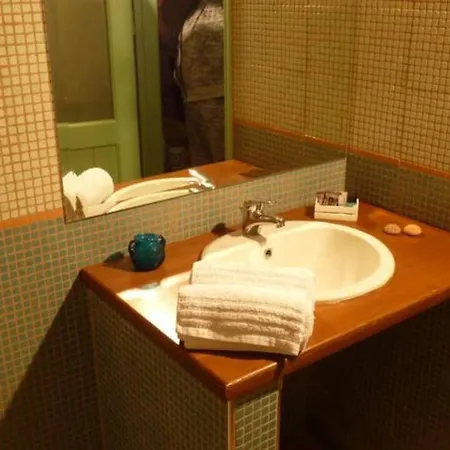 Yioka House Apartment *