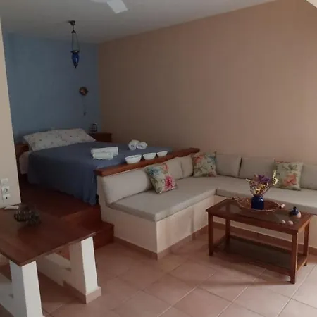 Yioka House Apartment Mikros Gialos